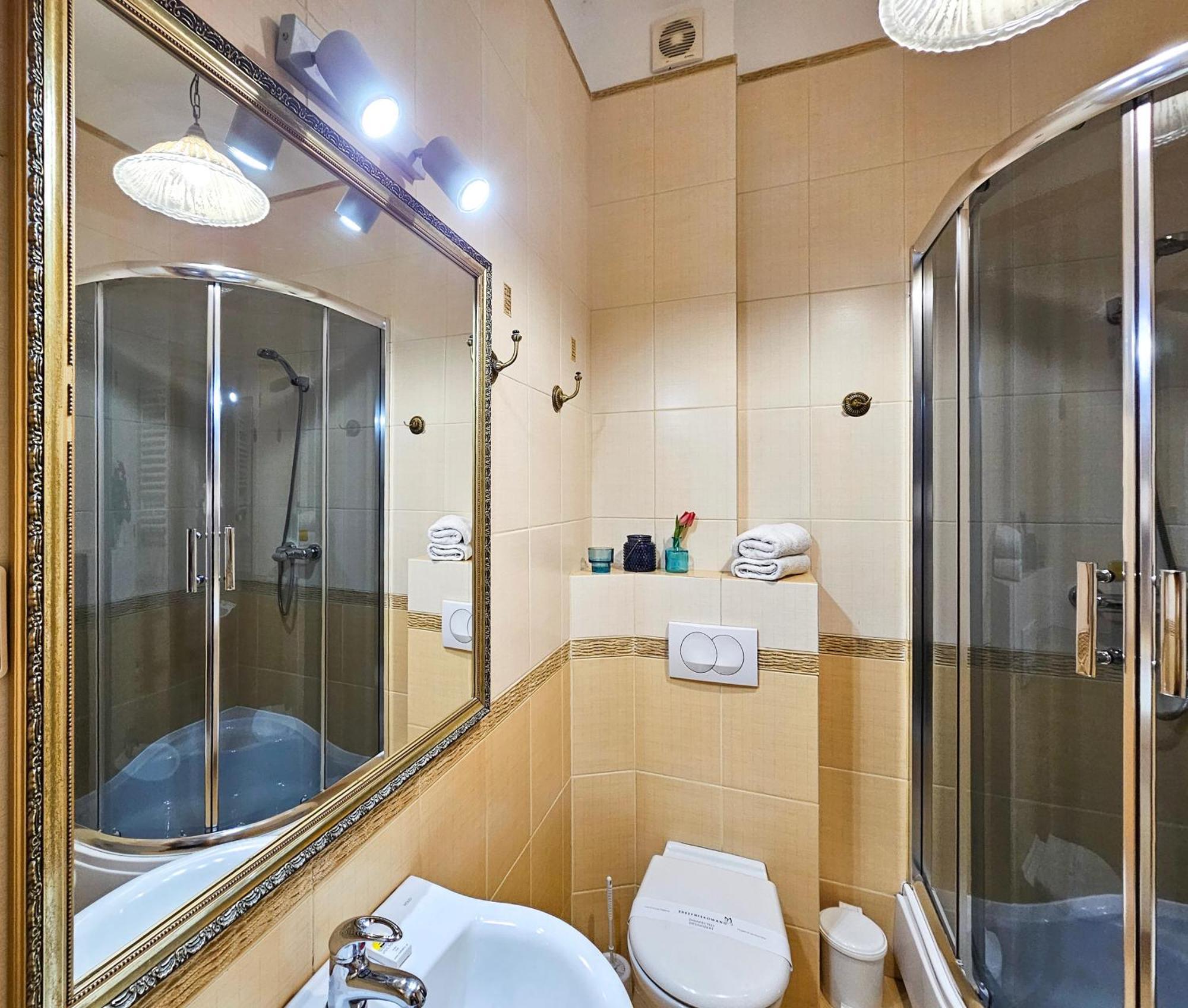 Visit Baltic - Trzy Korony Apartman Swinoujscie Kültér fotó